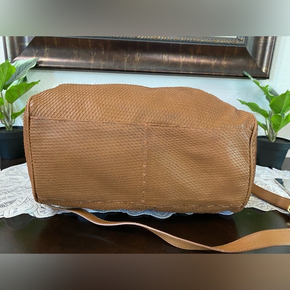 Cynthia Rowley leather satchel snakeskin texture, gold-tone hardware,tassel,Brn - Picture 7 of 17